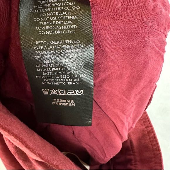 Free People Vegan Faux Suede Pants Cropped Pants Queen Pomegranate 6 NWT - Picture 9 of 9